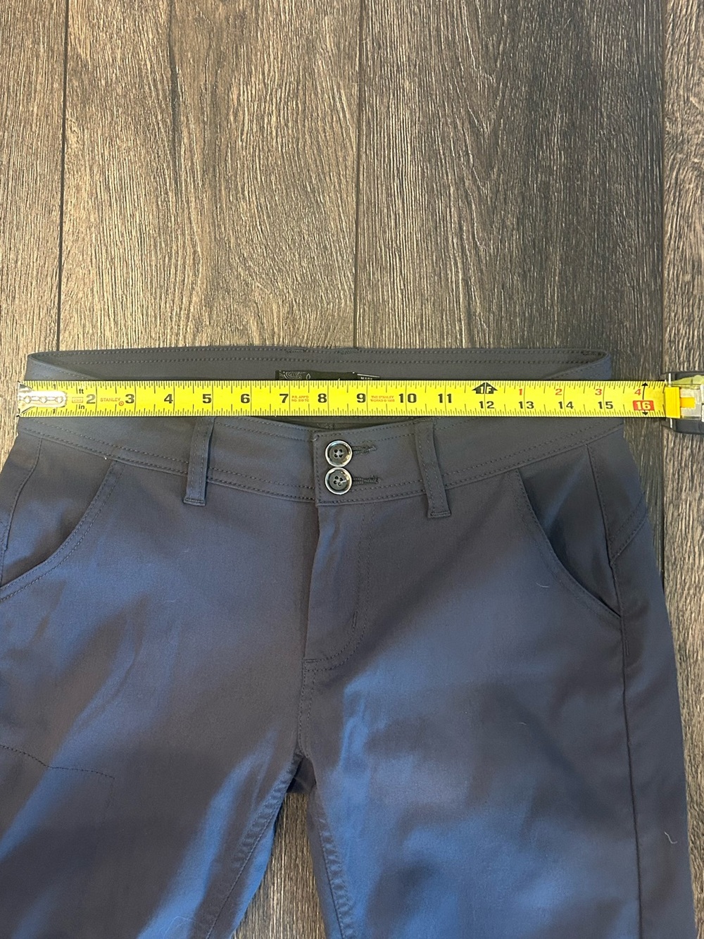 prAna Halle Pant Sz 4 Short Charcoal Hiking Pants Roll-Up - Picture 7 of 10
